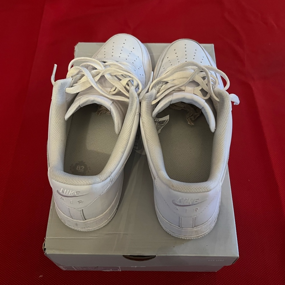 Nike white Air force - Picture 3 of 4
